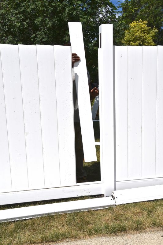Privacy Fence Construction in Green Bay, WI